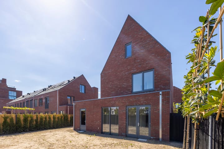 Foto 3 van Smeltoven 2