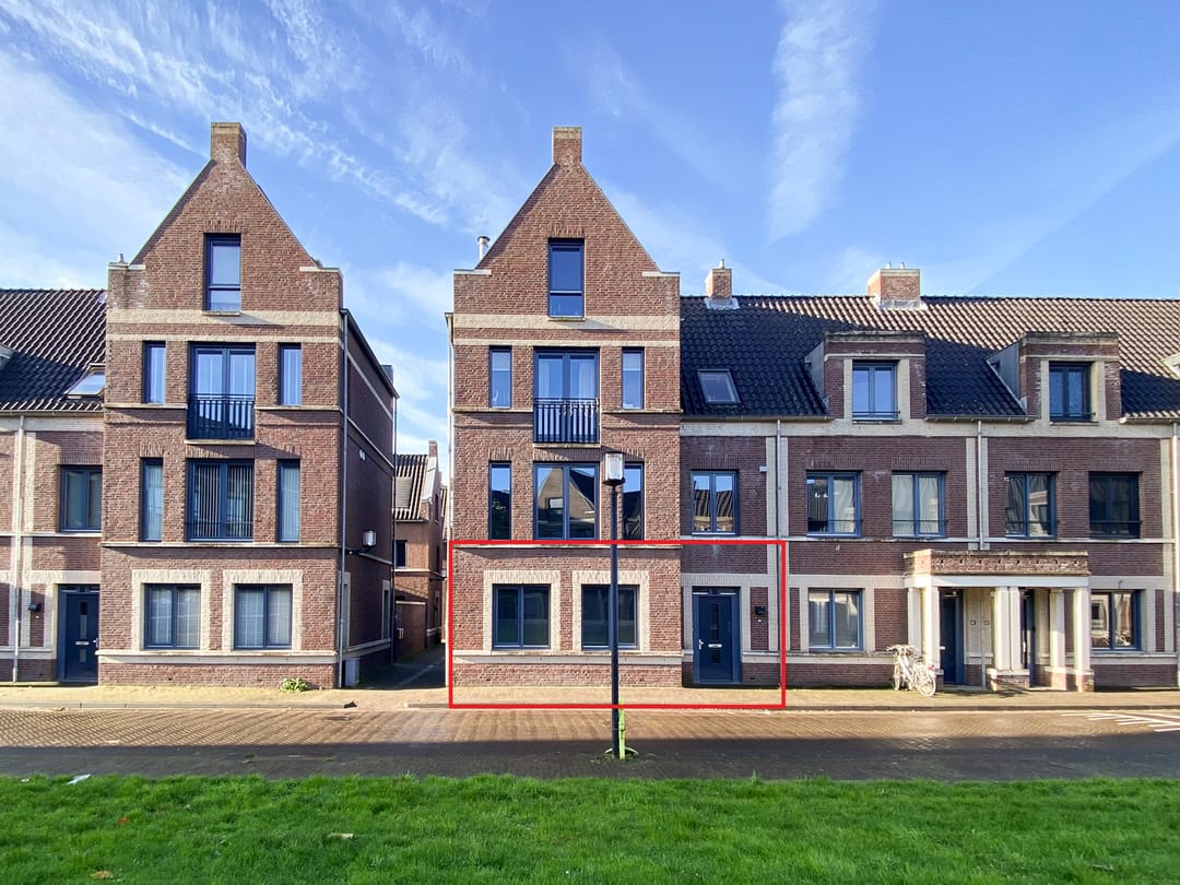 Photo 1 of Terreplein 24