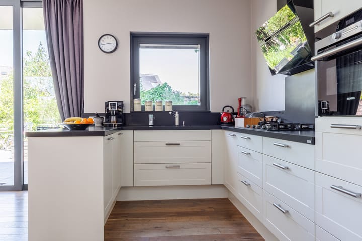 Foto 24 van Emmastraat 30