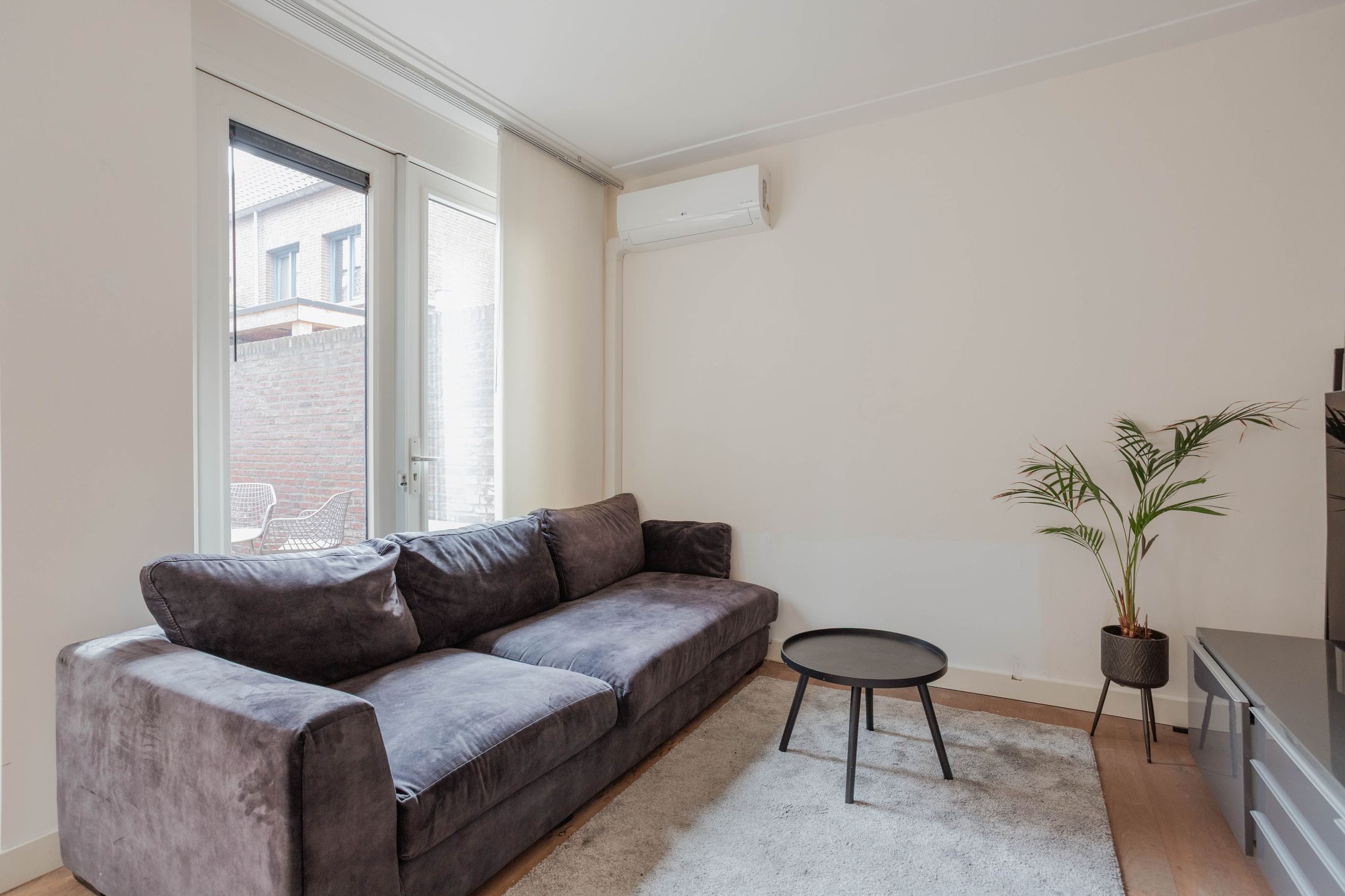 Photo 24 of Terreplein 24