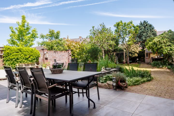 Foto 64 van Emmastraat 30