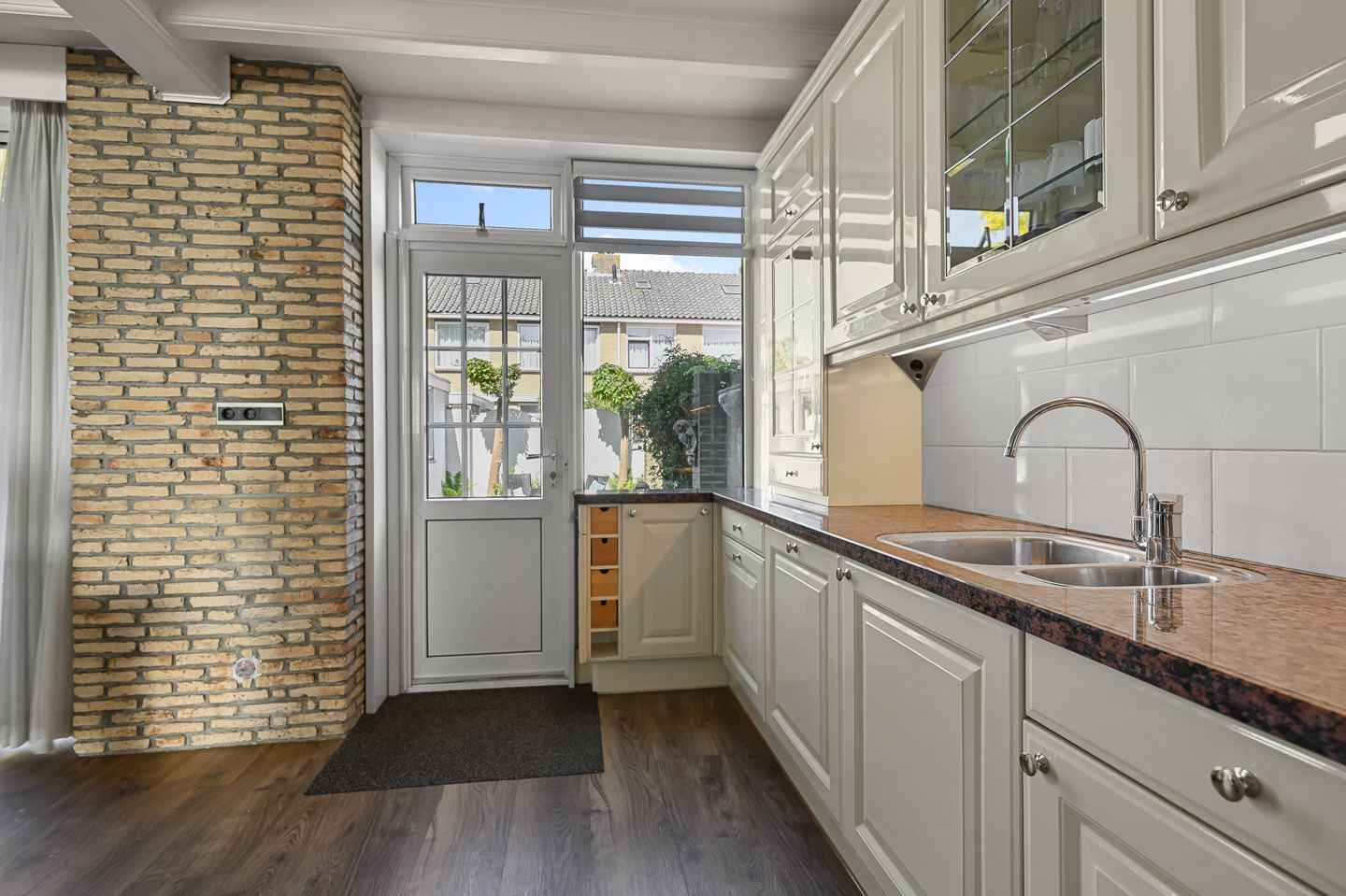 Foto 14 van Kamillestraat 14