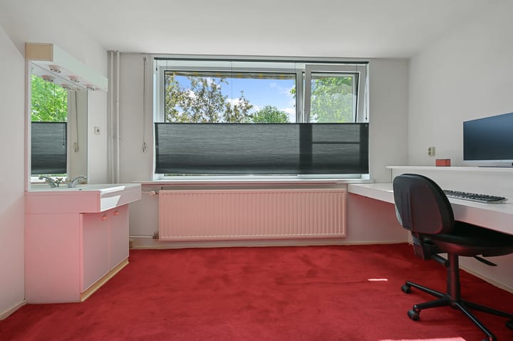 Foto 24 van Kamillestraat 14