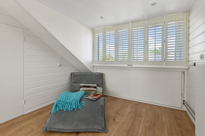 Foto 33 van Kamillestraat 14