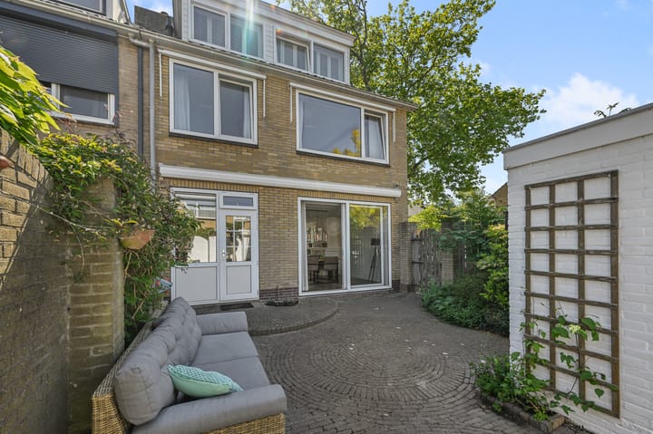 Foto 36 van Kamillestraat 14