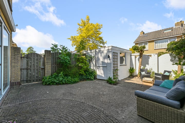 Foto 40 van Kamillestraat 14