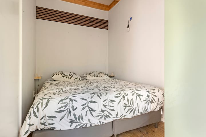 Foto 19 van Louise Henriettestraat 8