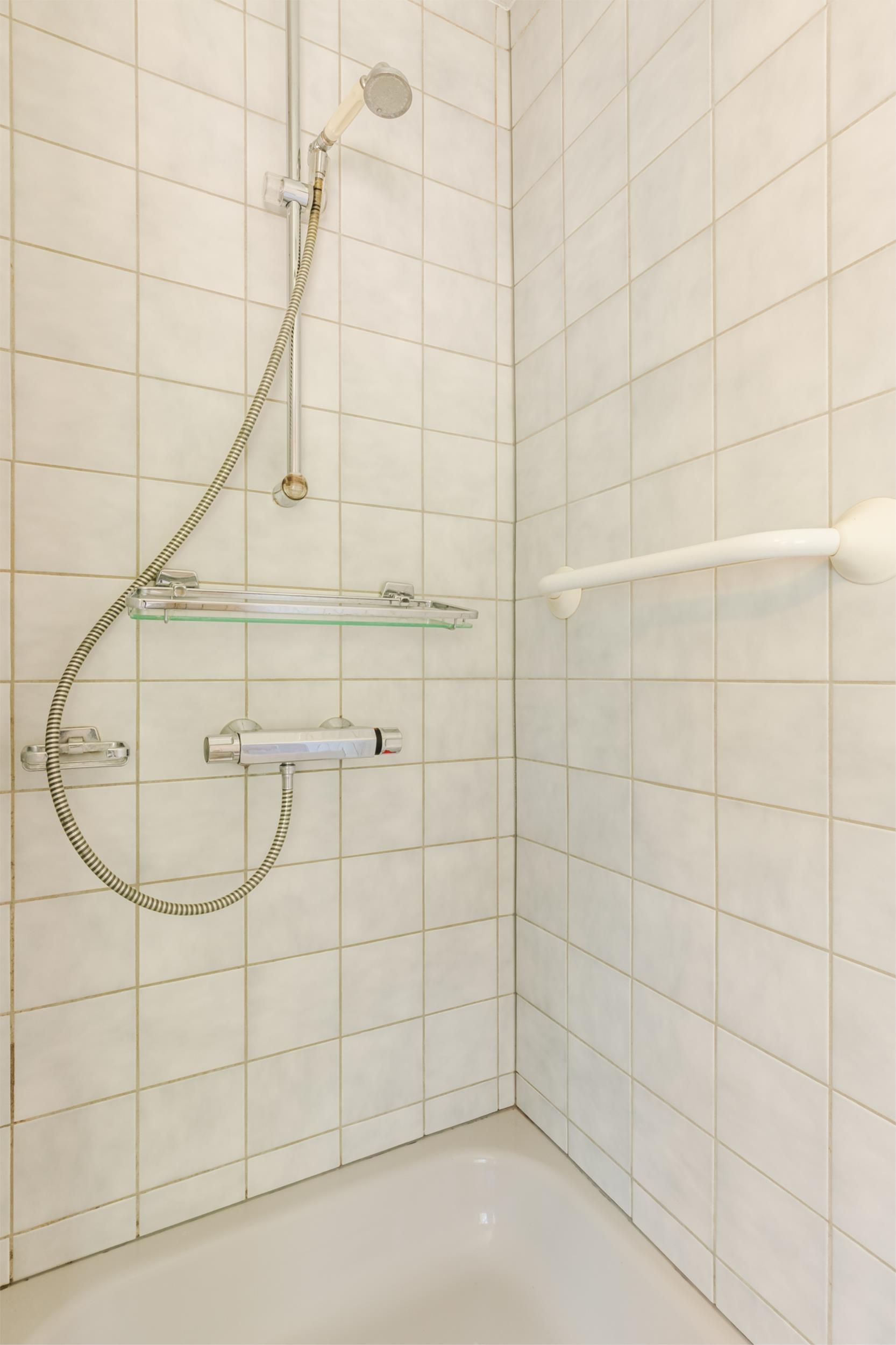 Foto 27 van Maasheseweg 68-B