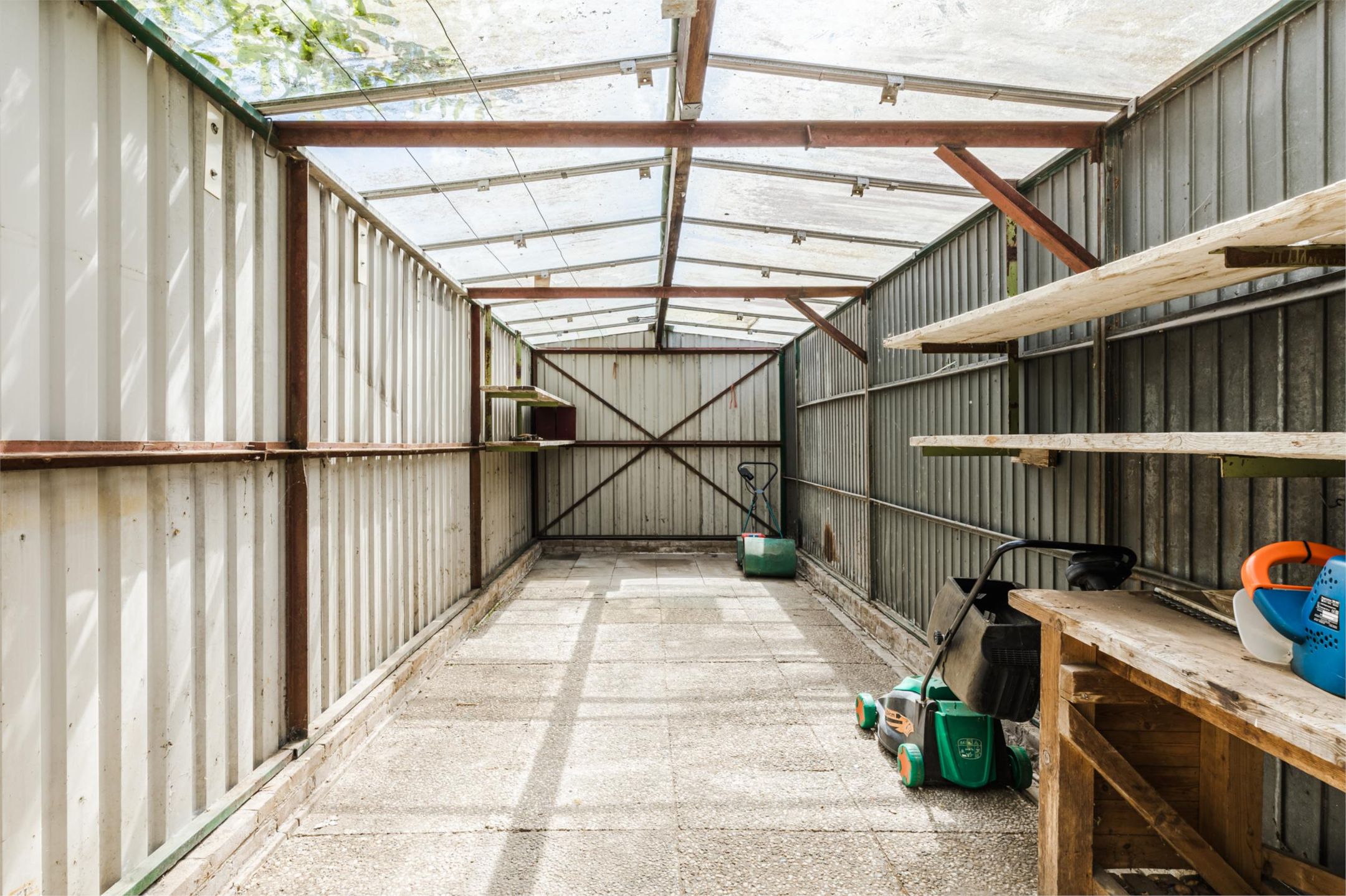 Foto 42 van Maasheseweg 68-B