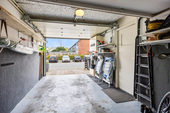 Photo 39 of Smaragdstraat 11