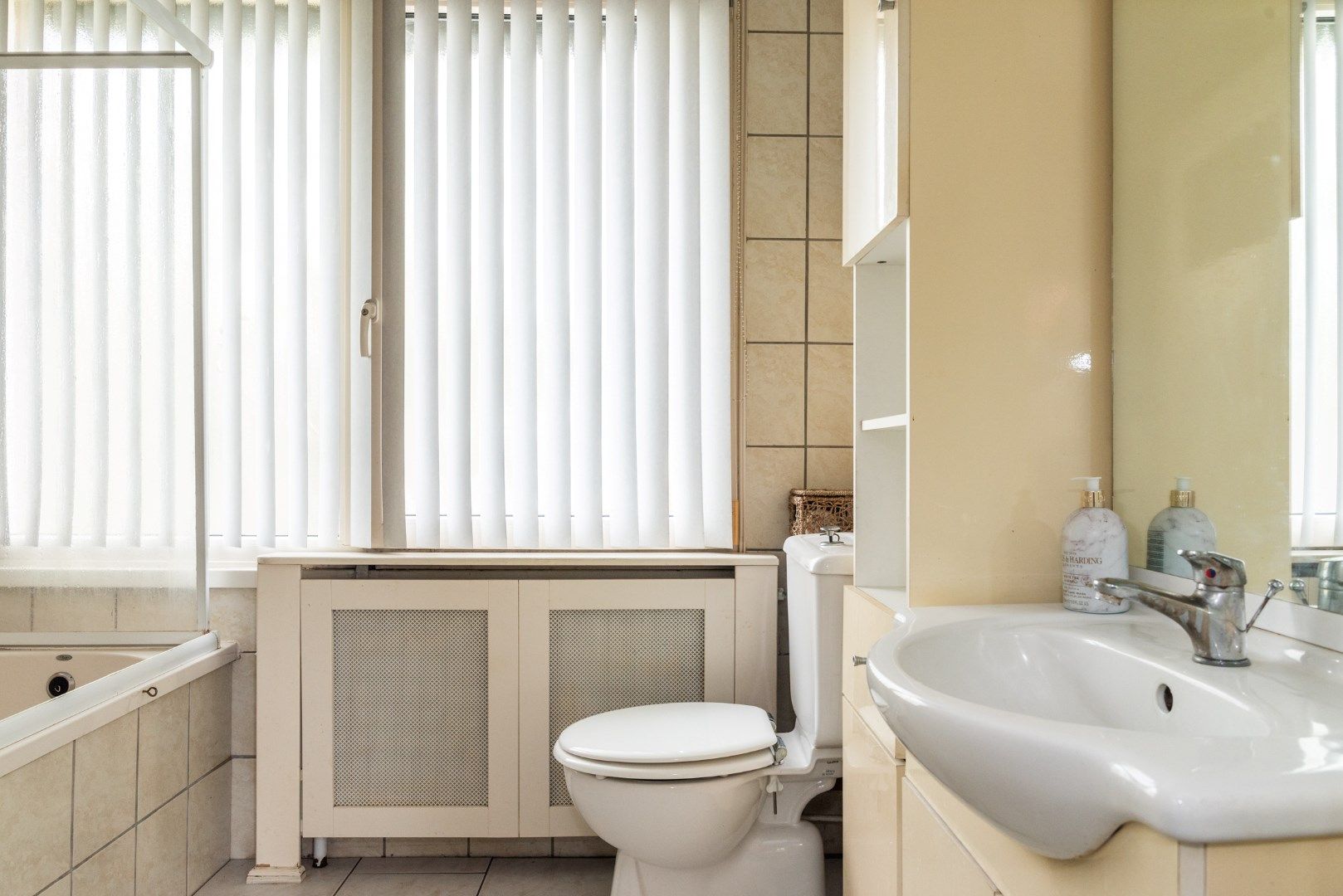 Foto 24 van Vincent van Goghstraat 6