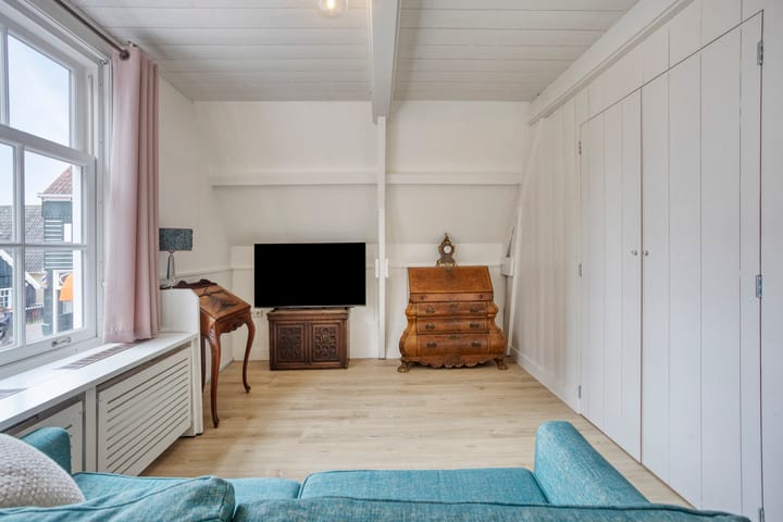 Photo 24 of Kerkbuurt 144