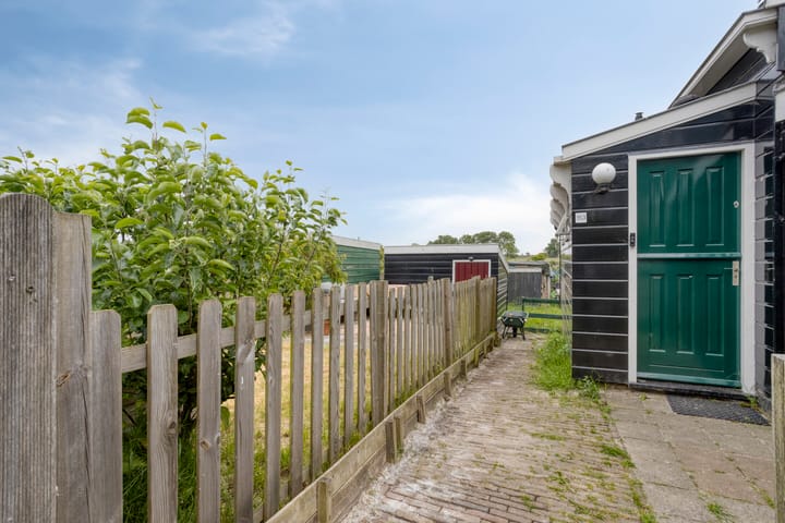 Photo 39 of Kerkbuurt 144