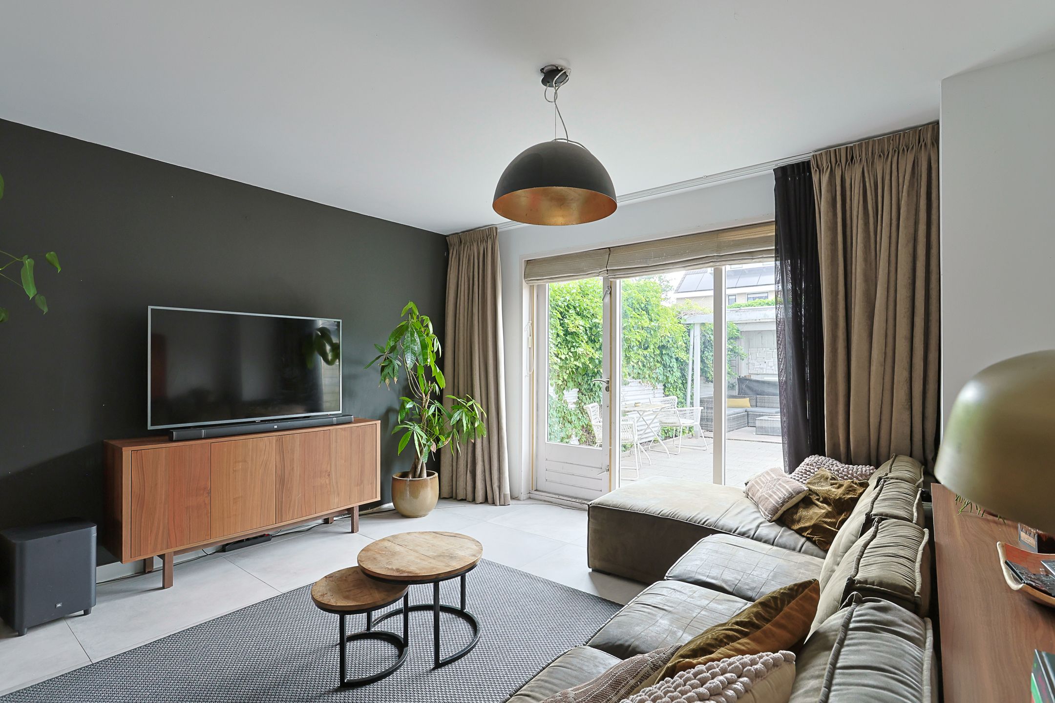 Foto 12 van Betsy Perkstraat 16