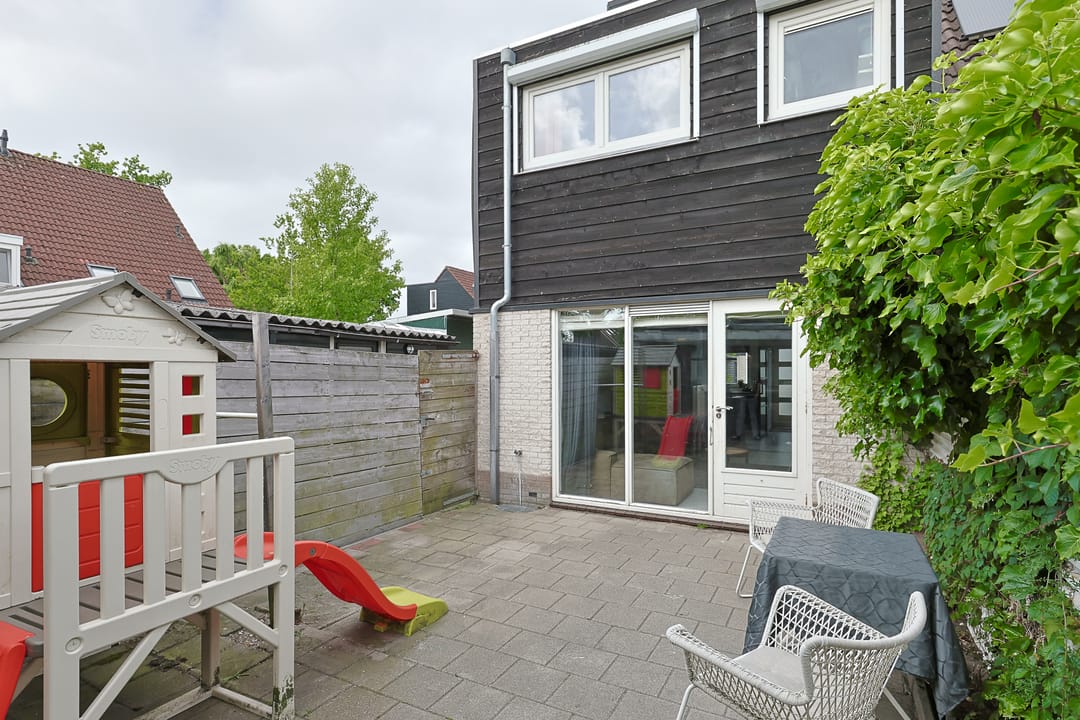 Foto 41 van Betsy Perkstraat 16