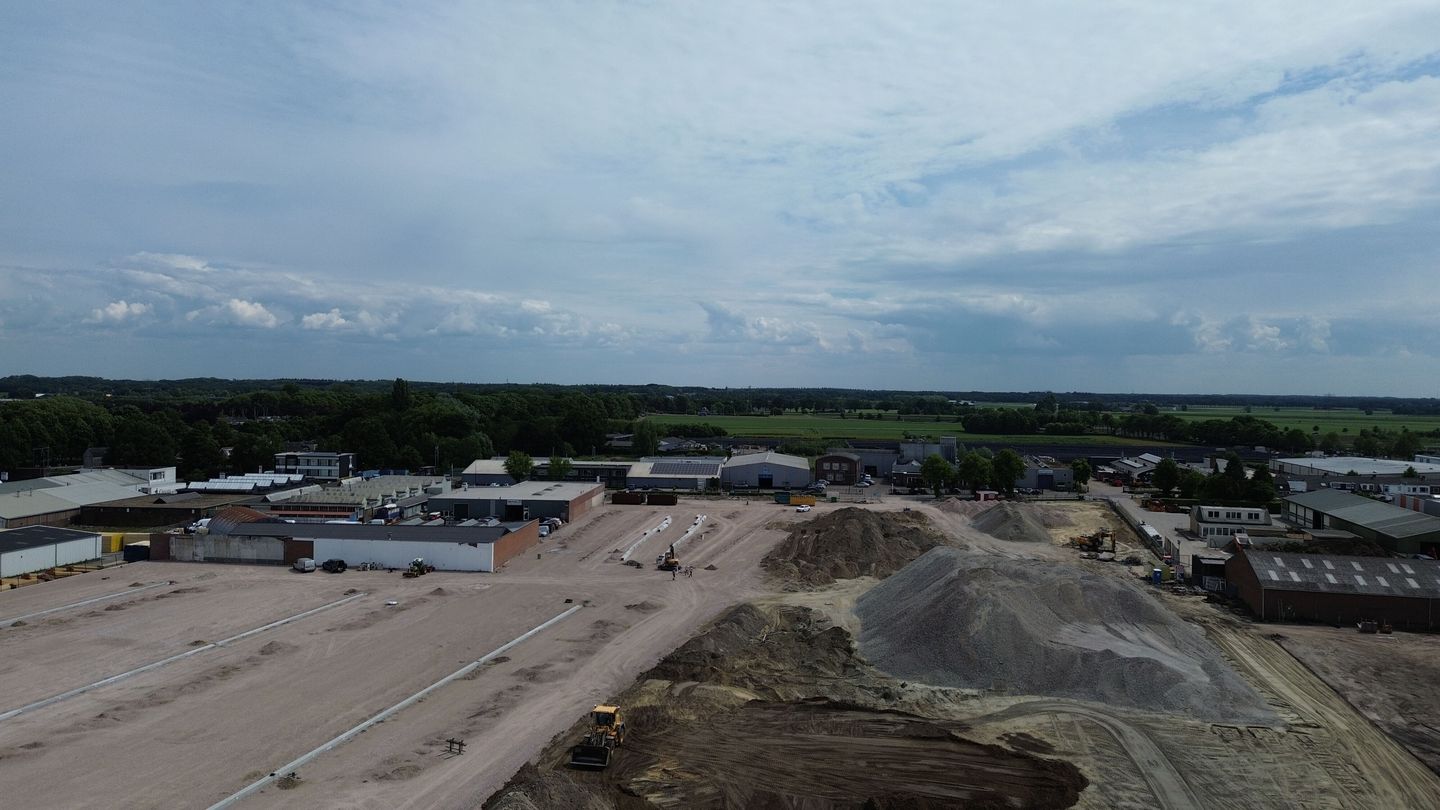 View photo 3 of Industrieweg 10