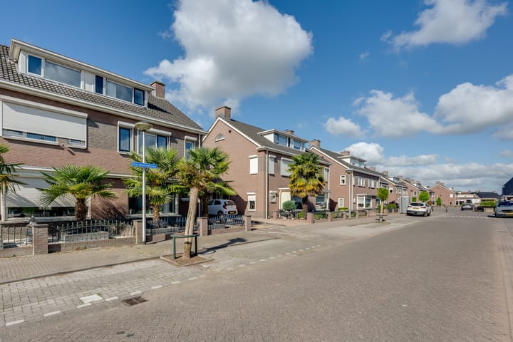 Foto 5 van Sint Walfriedstraat 38