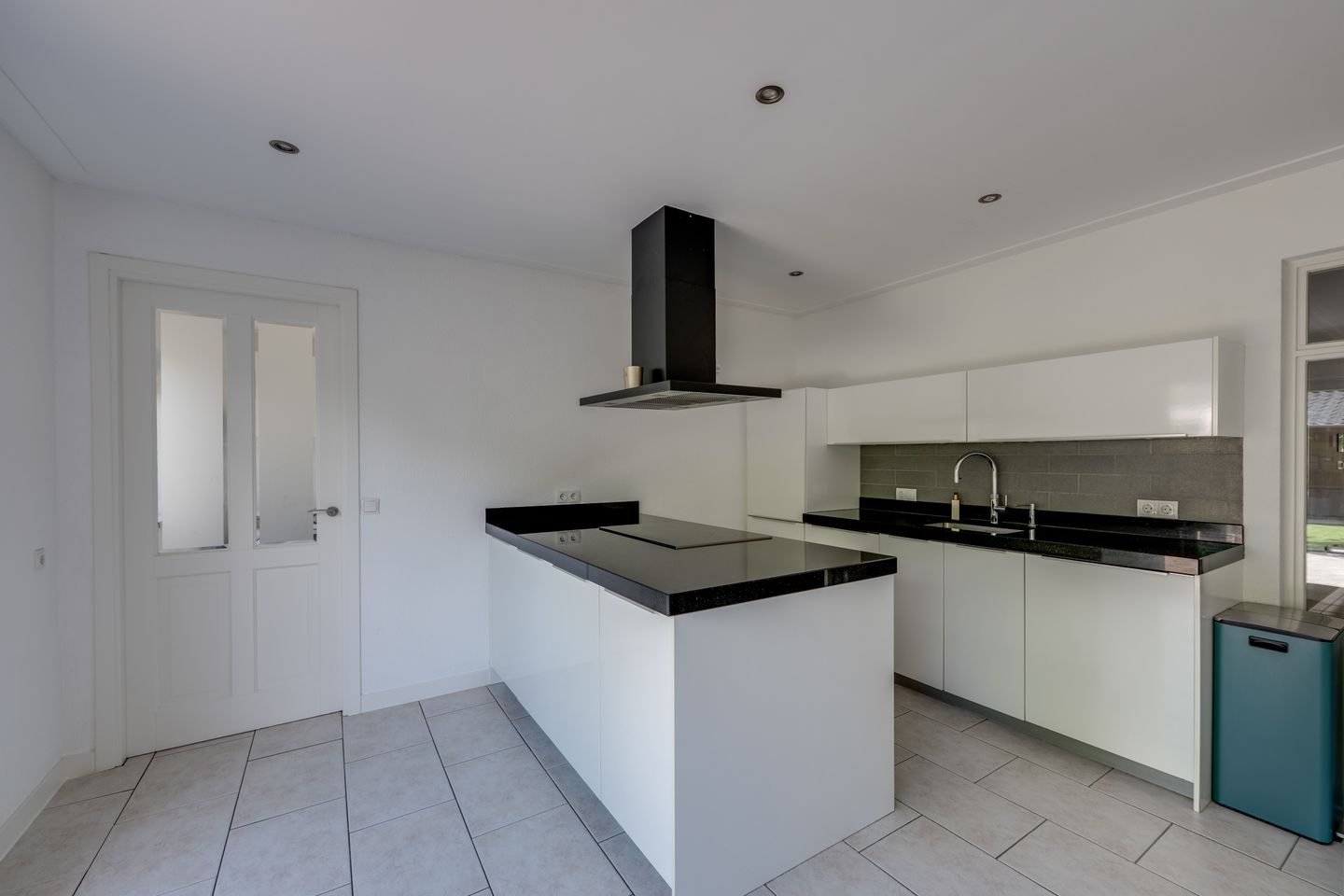 Foto 20 van Sint Walfriedstraat 38