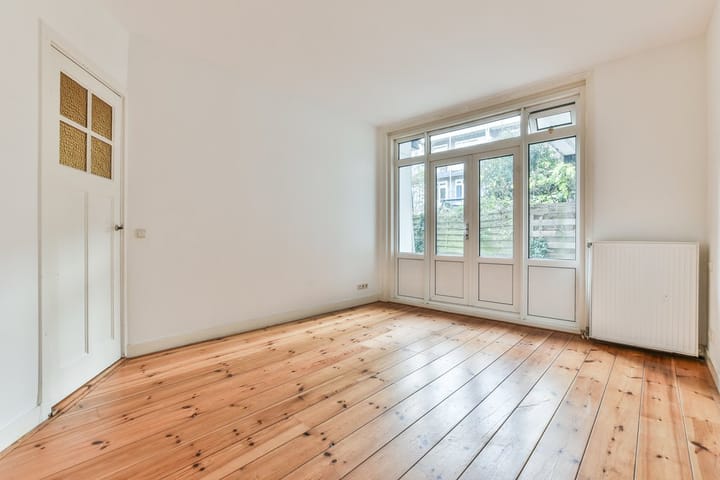 Foto 11 van Radioweg 12-H