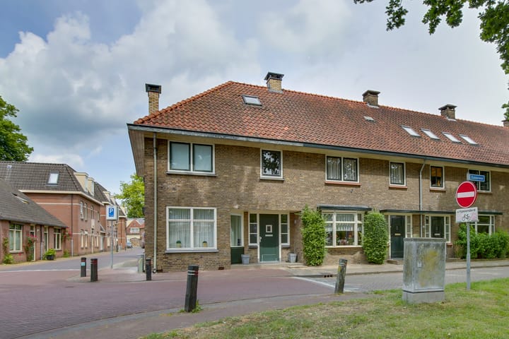 Zuiderwal 16