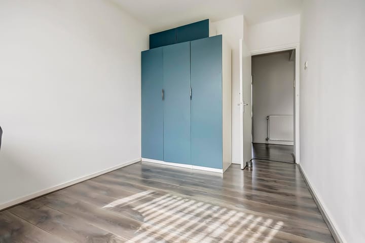 Photo 14 of Krabbendijkestraat 87