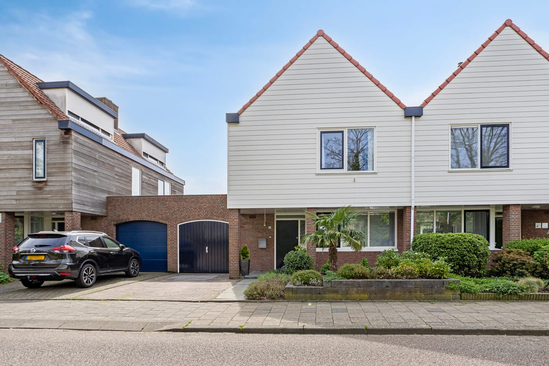 Foto 1 van Dahliastraat 6