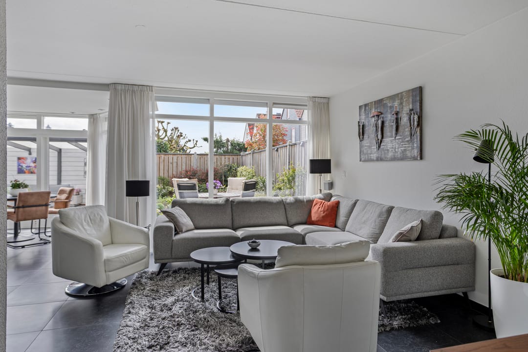 Foto 2 van Dahliastraat 6