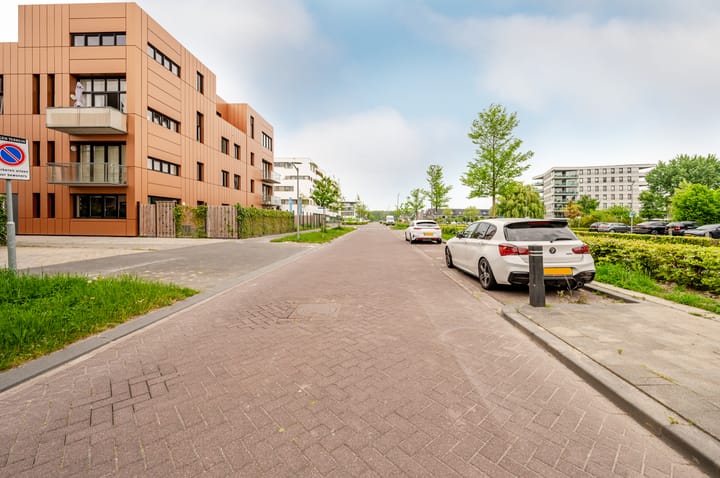 Foto 25 van Olivier van Noortstraat 168