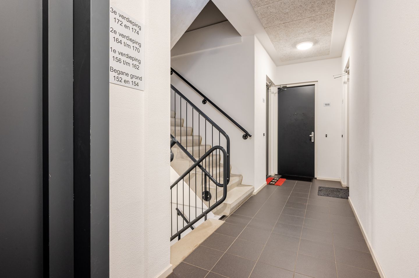 Foto 29 van Olivier van Noortstraat 168