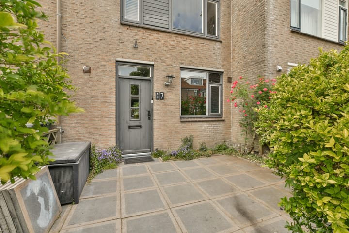 Foto 2 van Bloemenschans 17