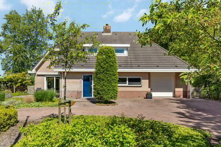 Photo 2 of Bourboomweg 4