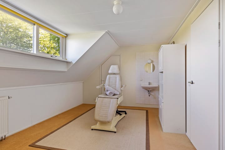 Photo 48 of Bourboomweg 4