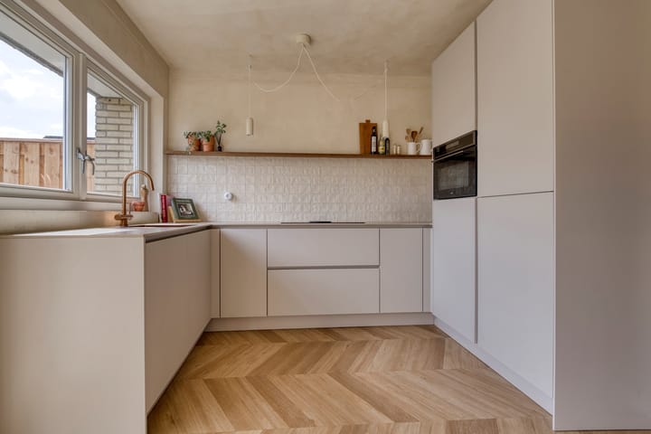 Foto 2 van Dissel 23