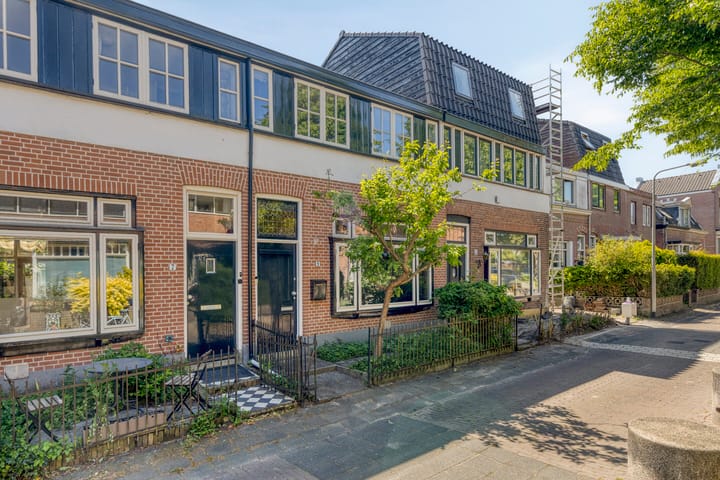 Photo 1 of Prinsenstraat 9