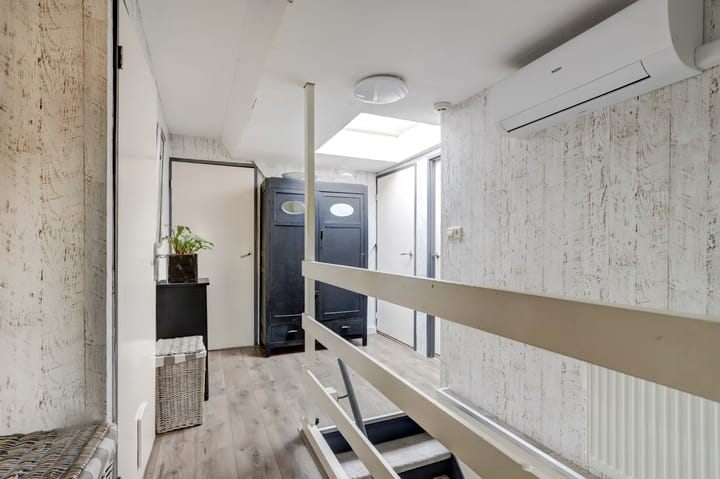 Foto 13 van Lange St. Janstraat 58