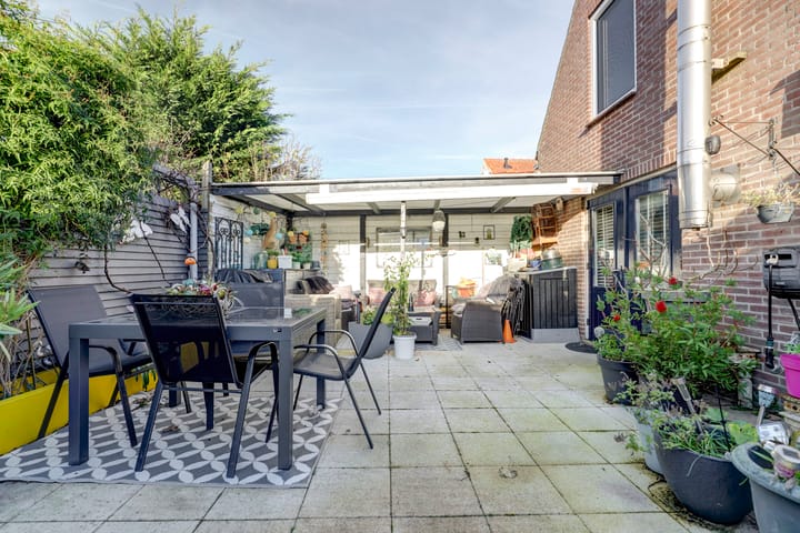 Foto 25 van Lange St. Janstraat 58