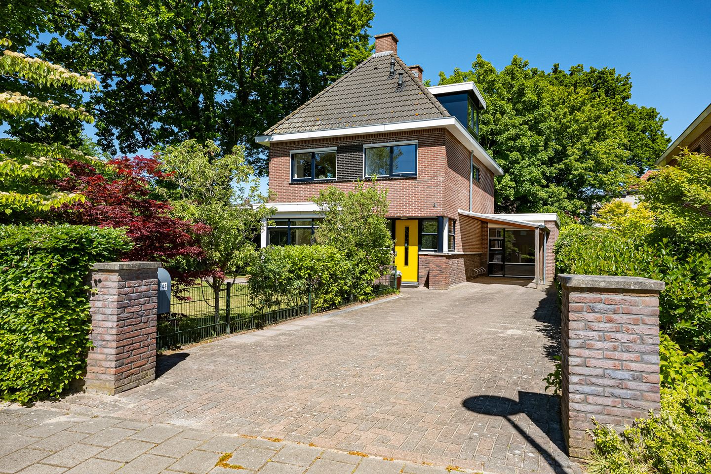 Foto 1 van Prins Clausplantsoen 41