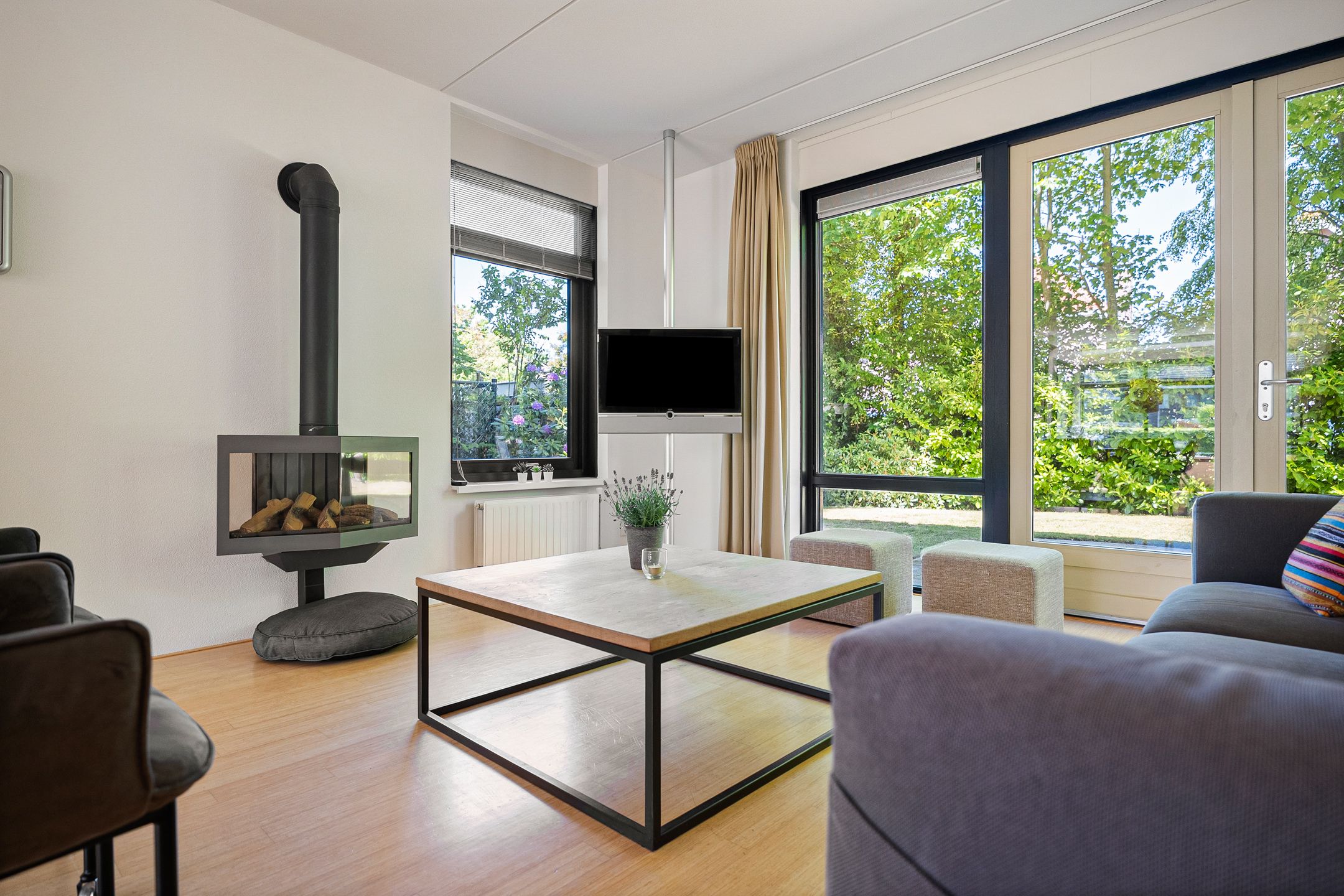 Foto 12 van Prins Clausplantsoen 41