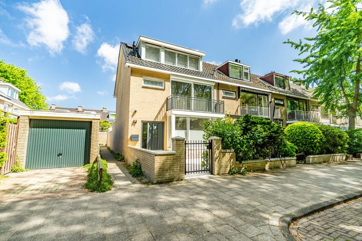 Photo 1 of Beethovenlaan 92