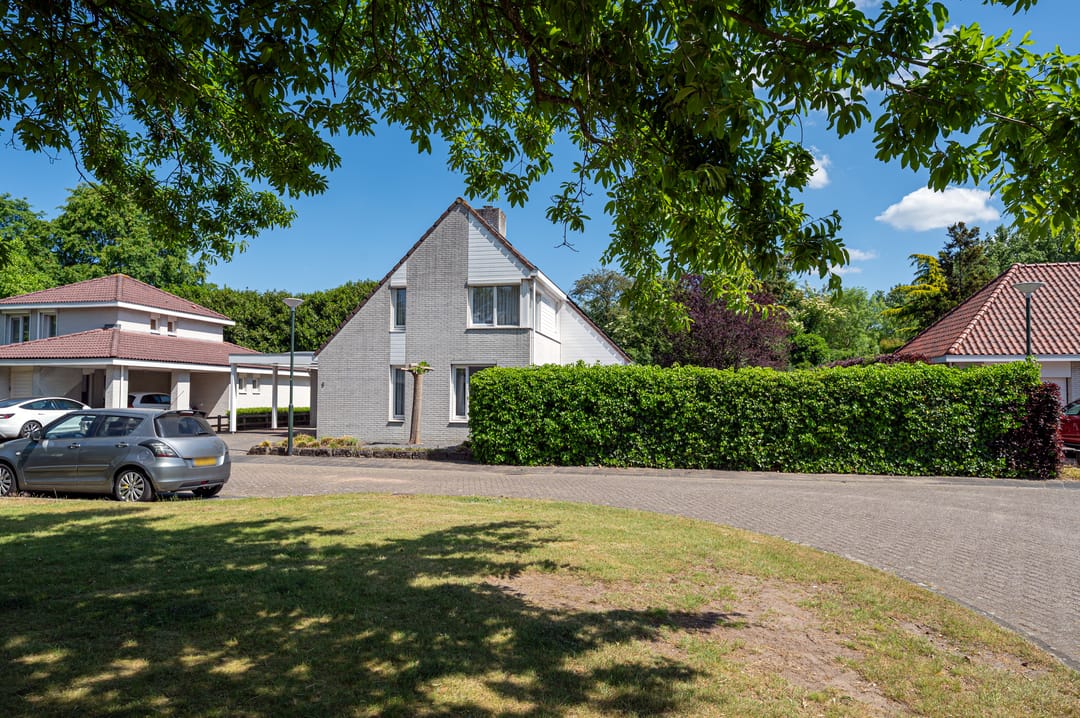 Photo 46 of Mgr. Bekkersplein 8