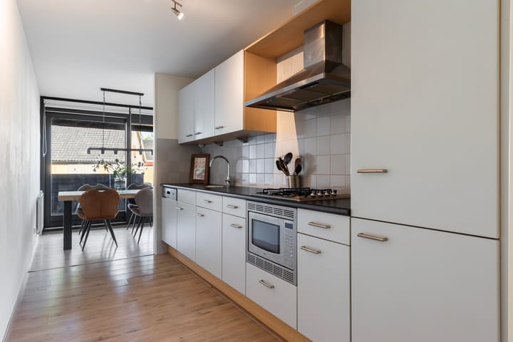 Foto 10 van Molendwarsstraat 50