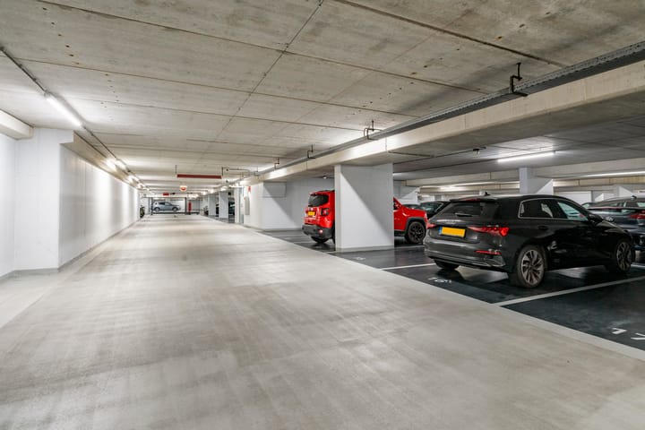 Foto 46 van Tommaso Albinonistraat 72