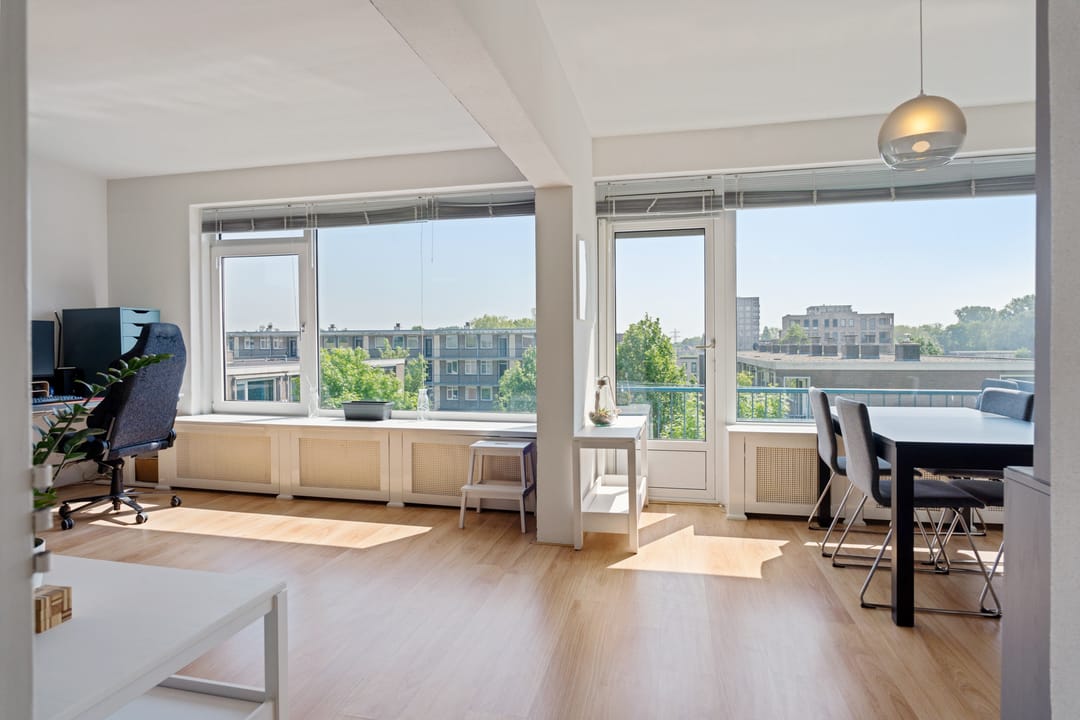 Photo 1 of Johannes Poststraat 55