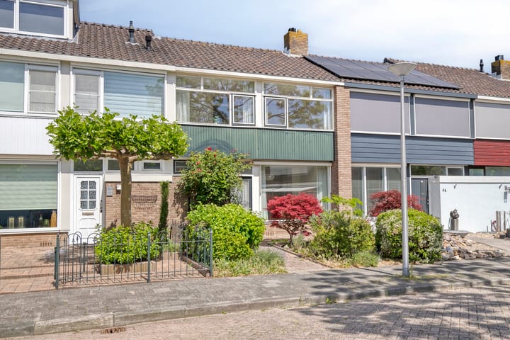 Foto 1 van Tromplaan 48