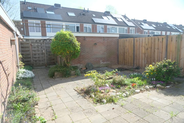 Foto 11 van Meterenstraat 1