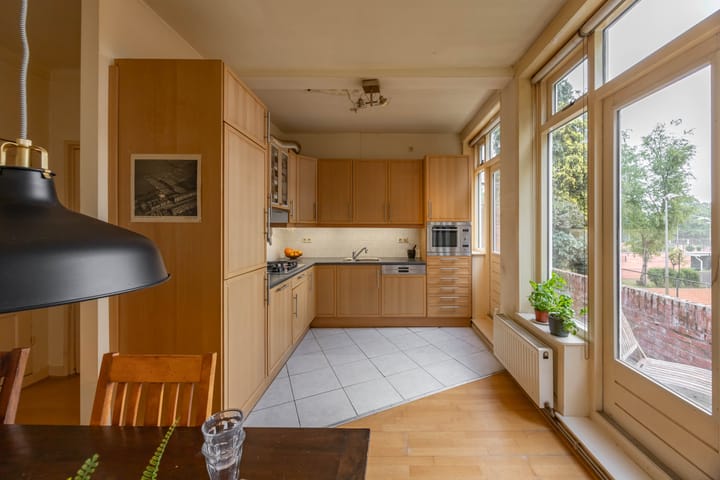 Foto 12 van Troelstralaan 34-B