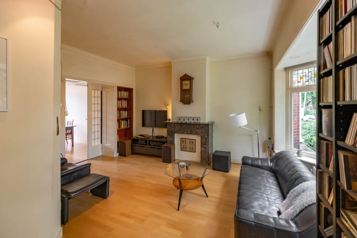 Foto 19 van Troelstralaan 34-B