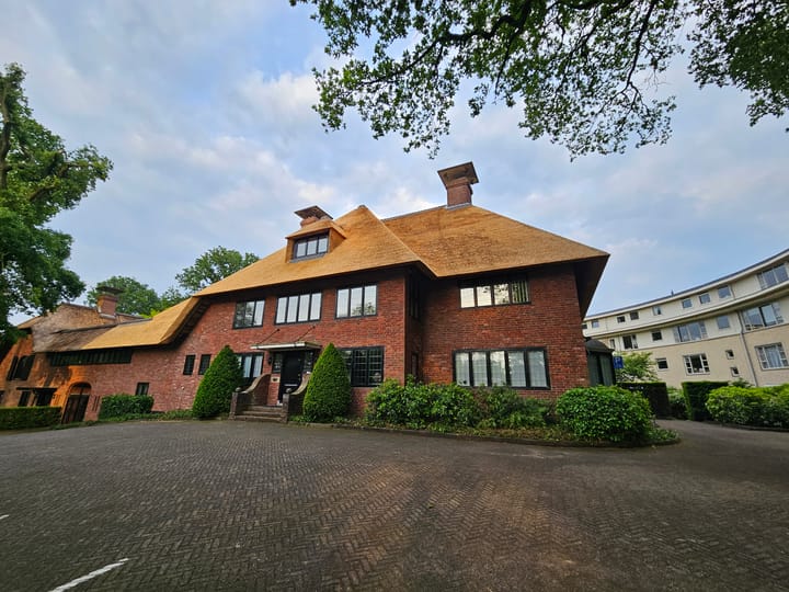 Koningin Wilhelminalaan 1