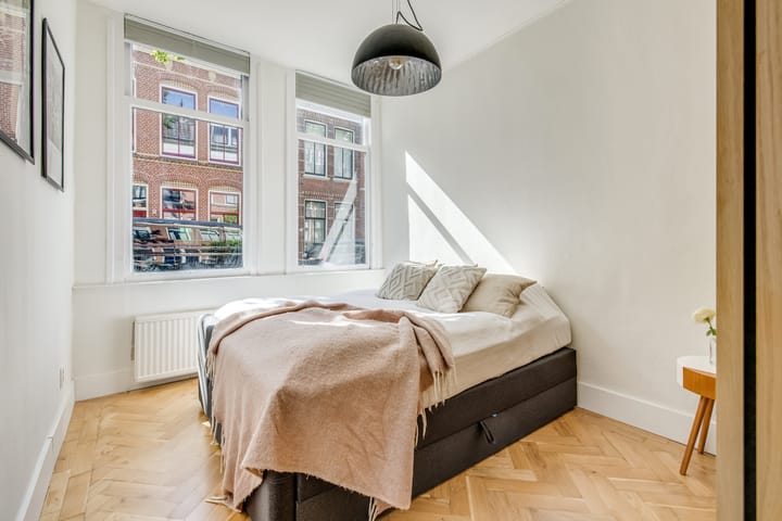 Foto 4 van Adriaanstraat 38