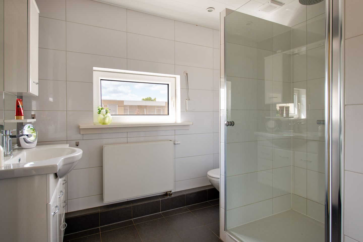 Foto 5 van Edward Jennerstraat 19